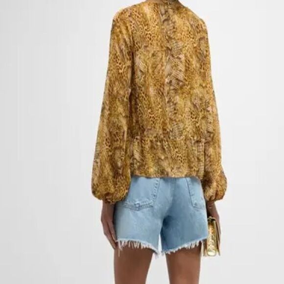 NWT L'AGENCE Multi Animal Printed Drawstring Blouse size medium - Picture 4 of 12